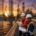 Tim PT. Punjas Balikpapan melaksanakan safety briefing sebelum memulai pekerjaan proyek migas di Kalimantan Timur